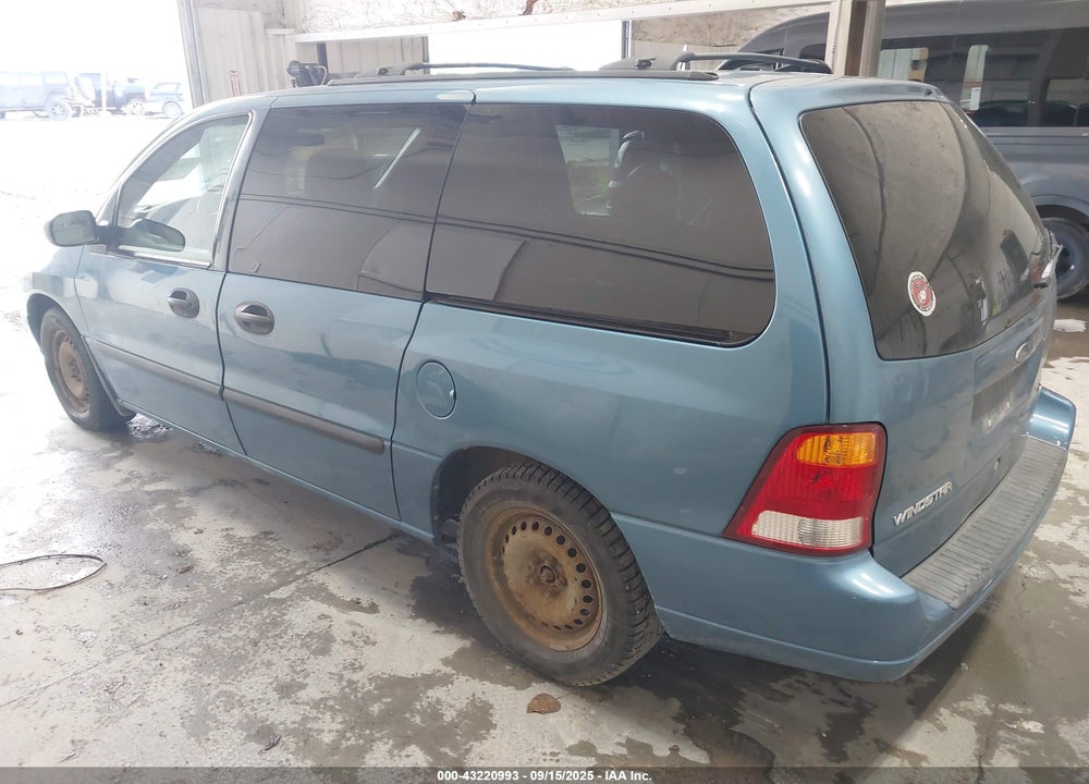 2002 FORD WINDSTAR LX VIN: 2FMDA51422BB60228