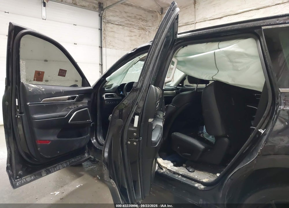 2021 KIA TELLURIDE EX VIN: 5XYP3DHC4MG118743