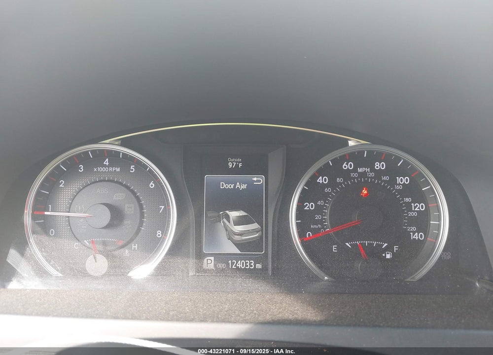 2017 TOYOTA CAMRY SE VIN: 4T1BF1FK1HU708683