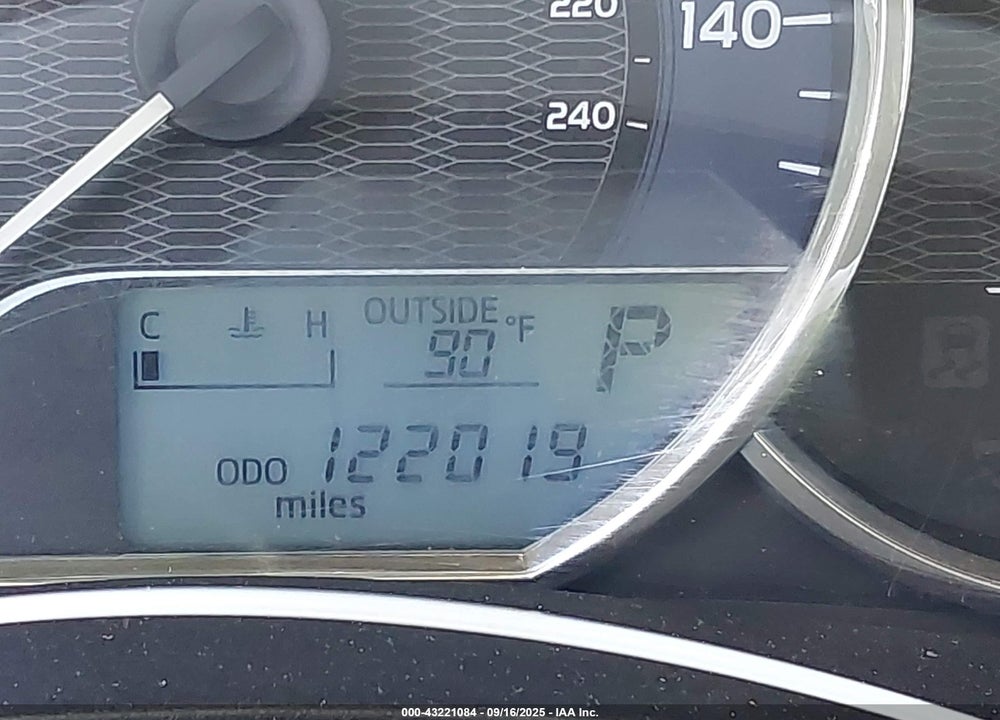 2014 TOYOTA COROLLA VIN: 2T1BURHE7EC228060
