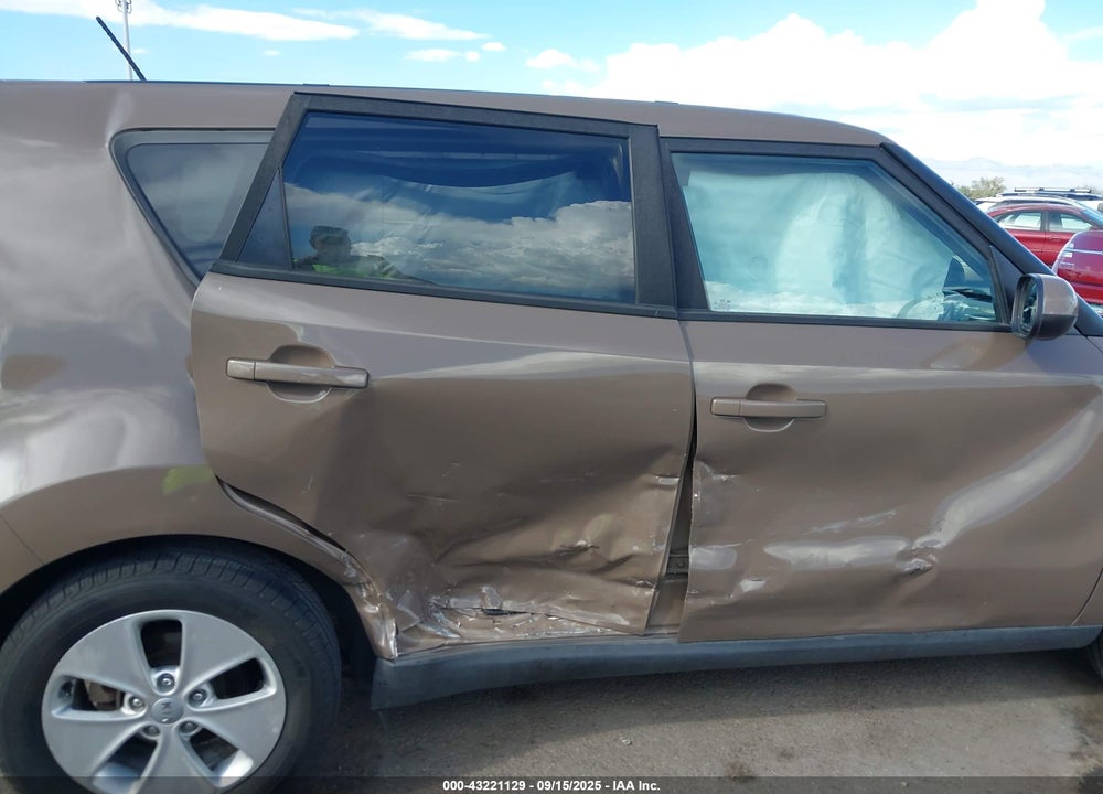 2016 KIA SOUL VIN: KNDJN2A2XG7332658