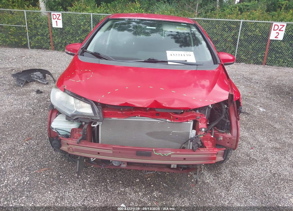 2015 HONDA FIT LX VIN: 3HGGK5H51FM760080