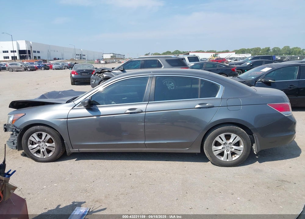 2010 HONDA ACCORD VIN: 1HGCP2F44AA093360