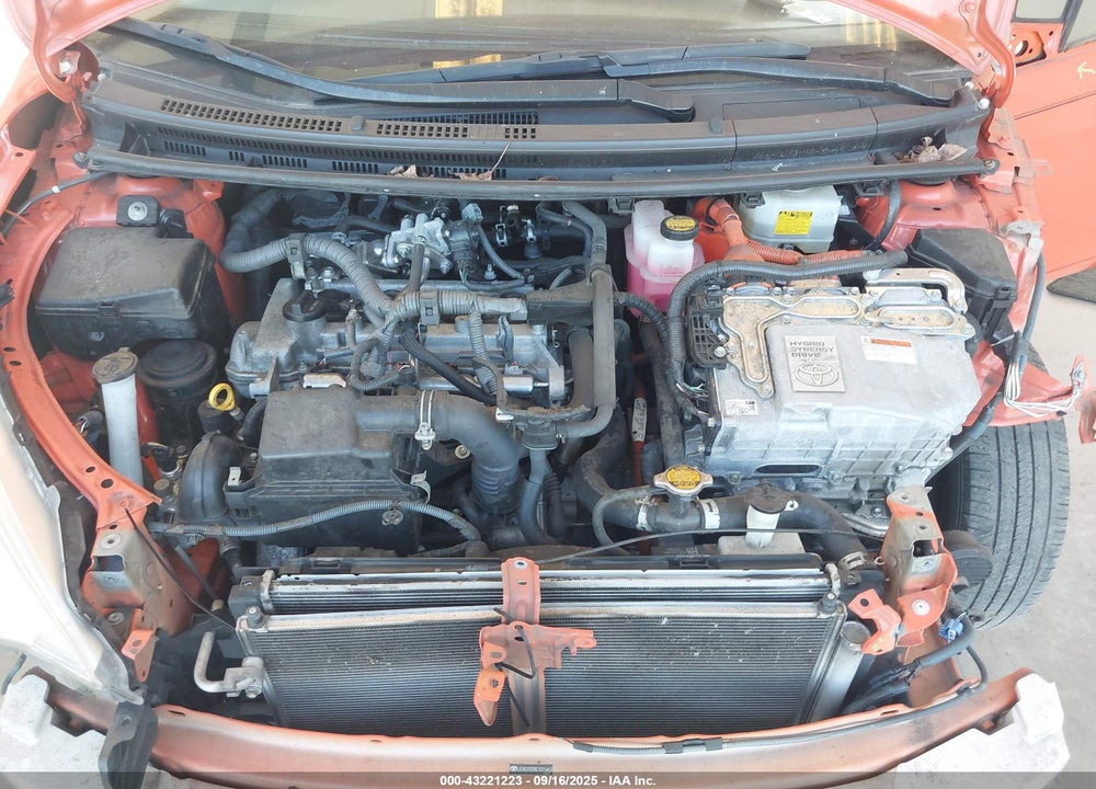 2012 TOYOTA PRIUS C VIN: JTDKDTB38C1015463