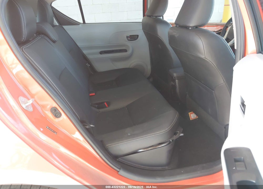 2012 TOYOTA PRIUS C VIN: JTDKDTB38C1015463