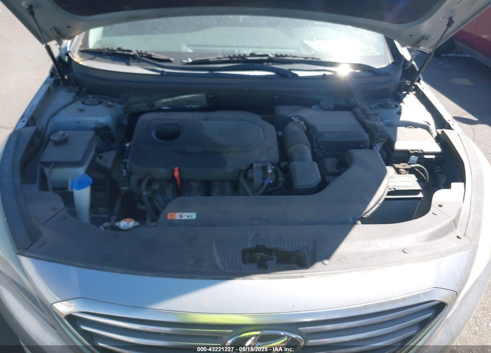 2017 HYUNDAI SONATA VIN: 5NPE24AF6HH577950