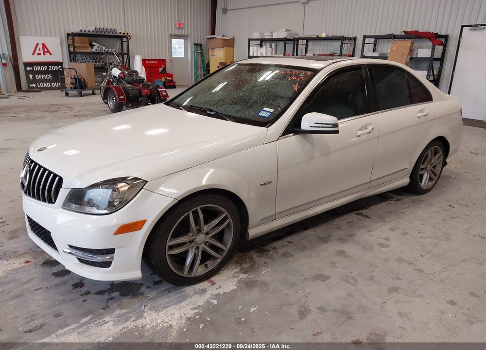 2012 MERCEDES-BENZ C CLASS VIN: WDDGF4HB3CA606004