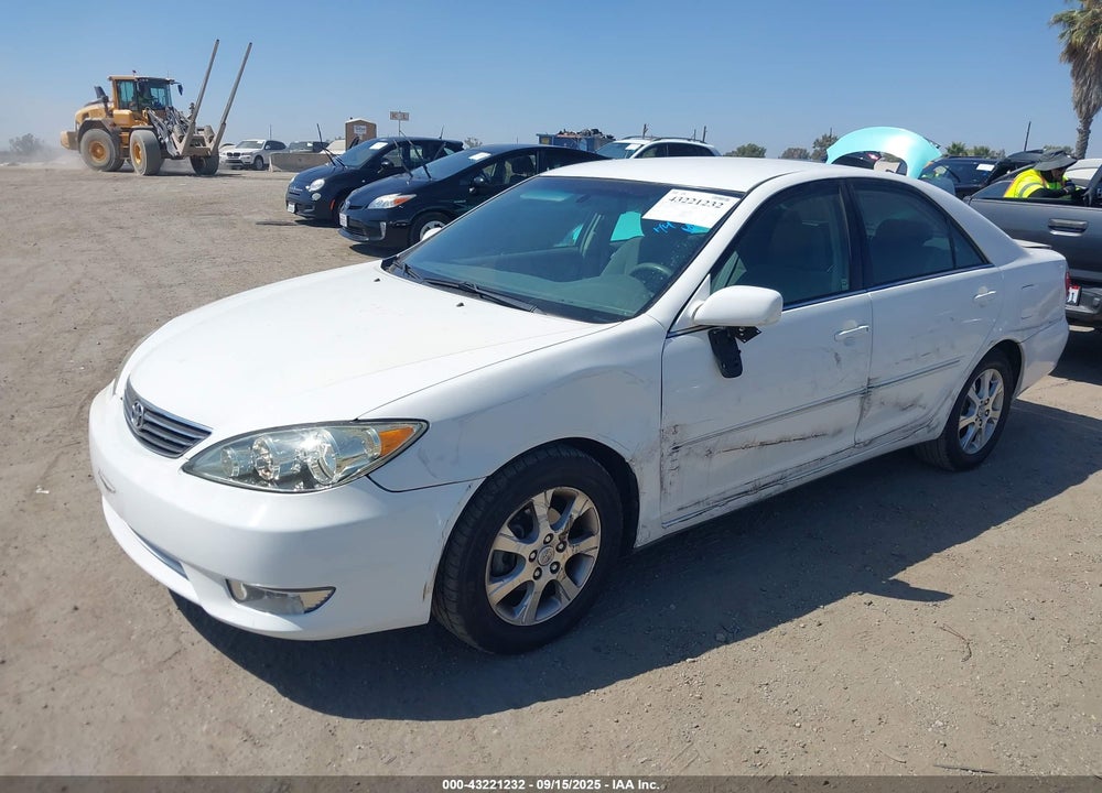 2005 TOYOTA CAMRY XLE VIN: 4T1BE30K75U029634