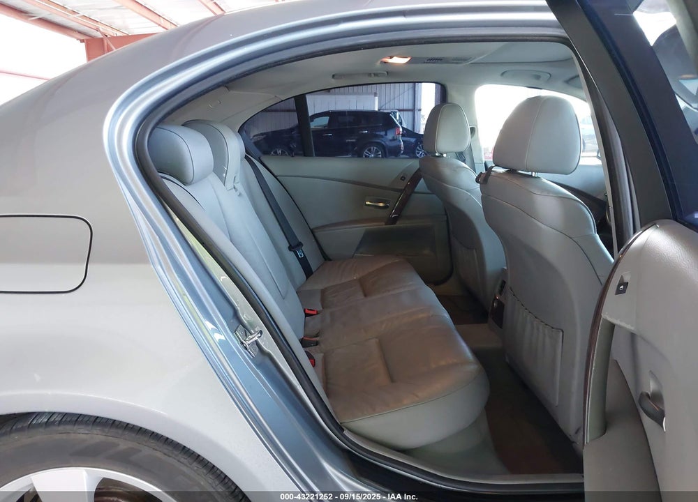 2005 BMW 525I VIN: WBANA53535B856683