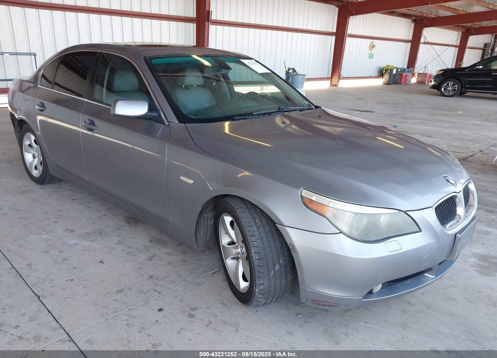 2005 BMW 525I VIN: WBANA53535B856683