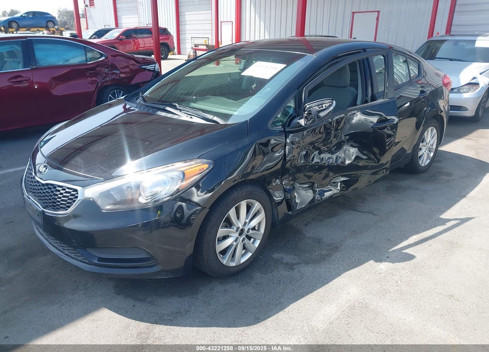 2015 KIA FORTE VIN: KNAFX4A6XF5256722