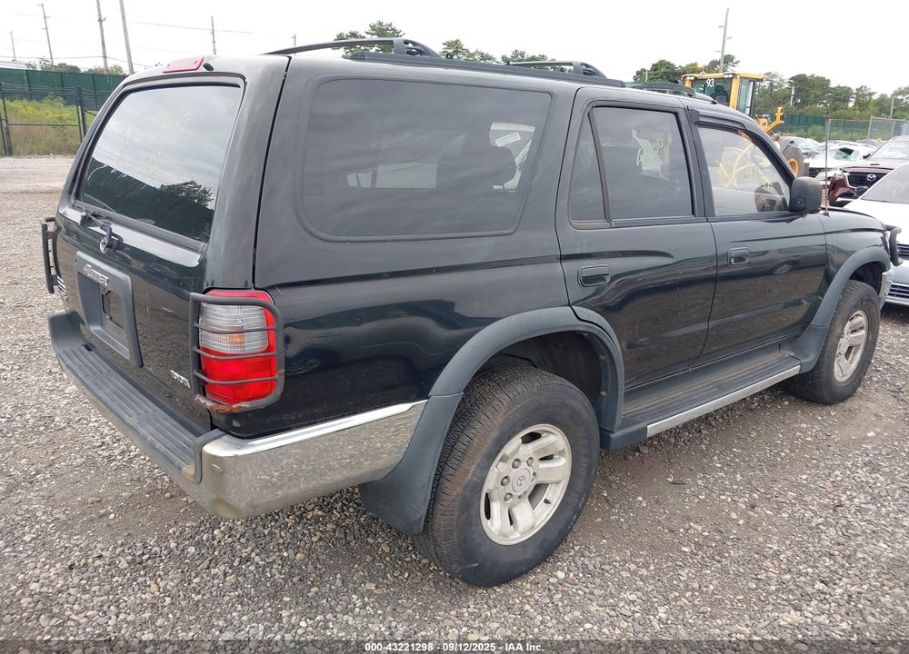 1998 TOYOTA 4RUNNER SR5 V6 VIN: JT3HN86R7W0155182