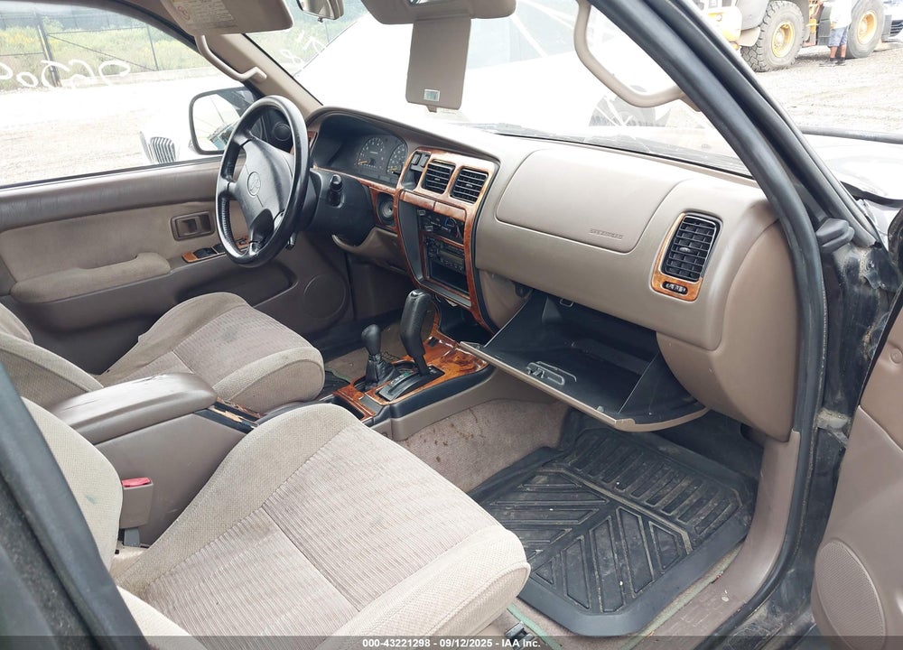 1998 TOYOTA 4RUNNER SR5 V6 VIN: JT3HN86R7W0155182