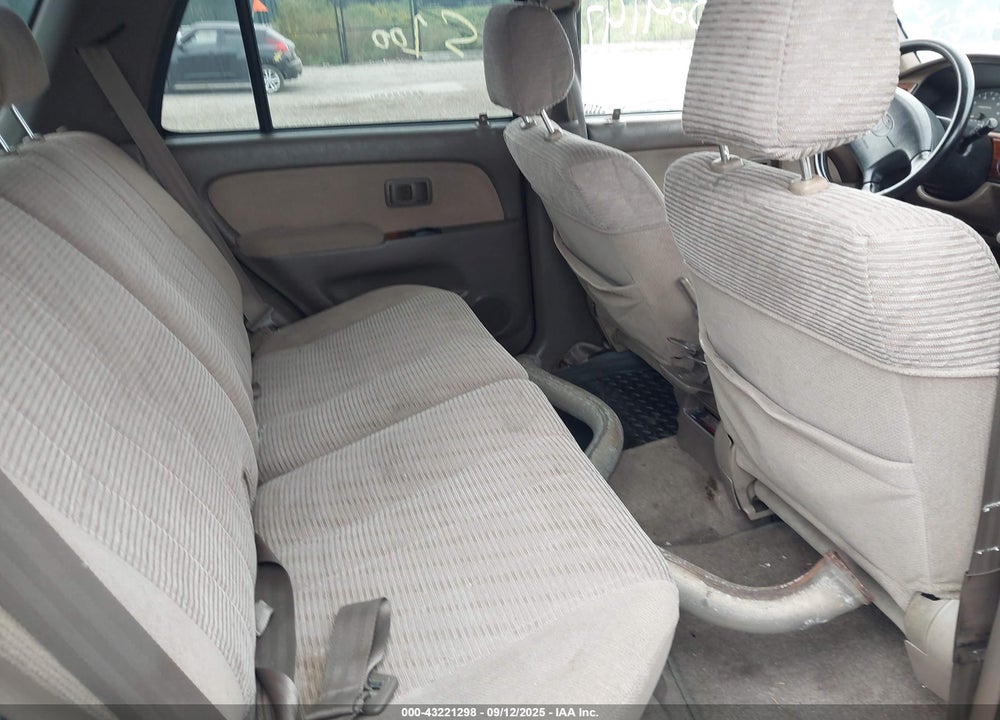 1998 TOYOTA 4RUNNER SR5 V6 VIN: JT3HN86R7W0155182