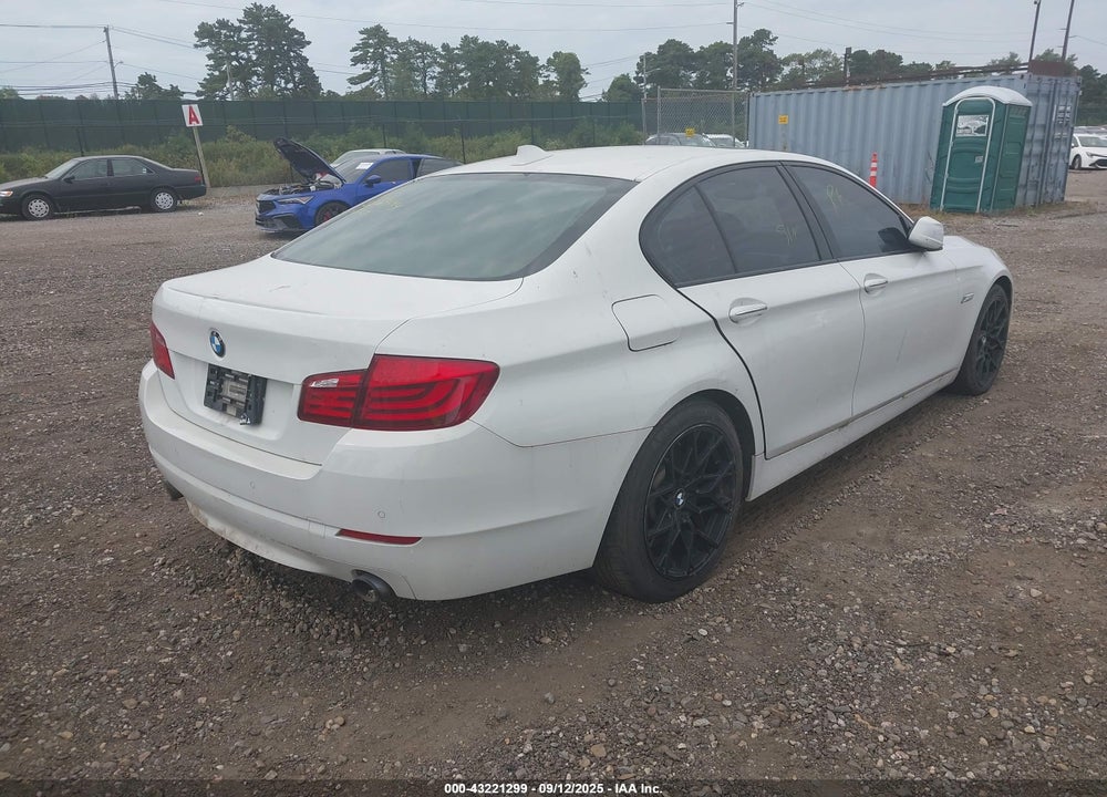 2011 BMW 5 SERIES VIN: WBAFR7C51BC604784