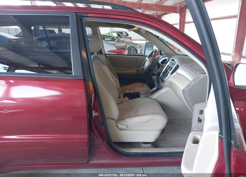 2006 TOYOTA HIGHLANDER VIN: JTEDD21A960151240
