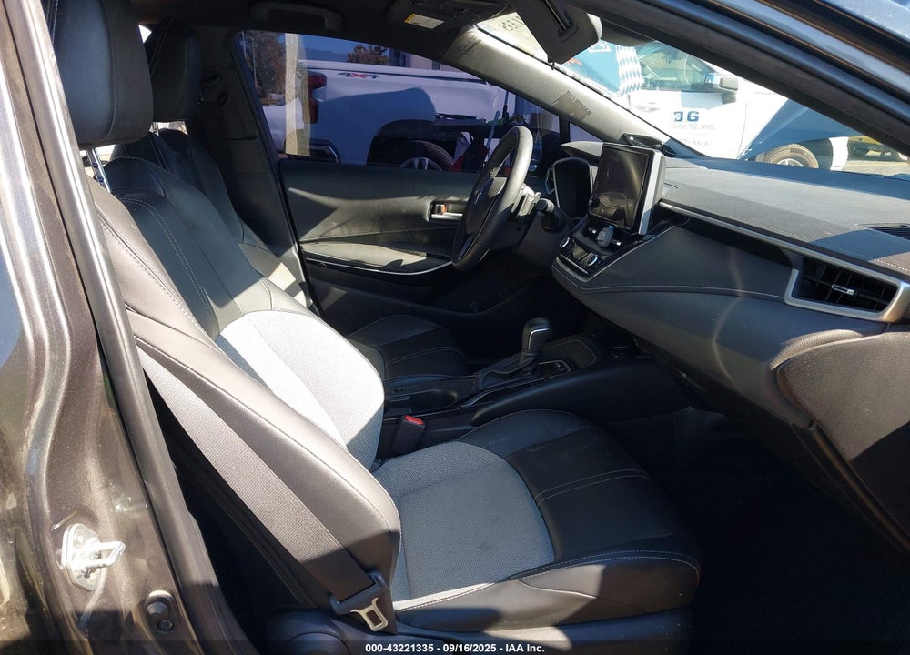 2023 TOYOTA COROLLA VIN: JTNC4MBE2P3196481