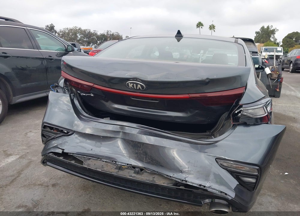 2019 KIA FORTE VIN: 3KPF24AD3KE126537
