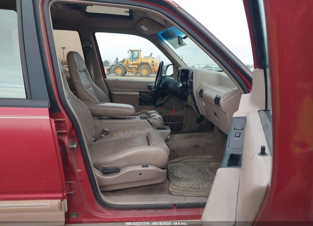 1992 FORD EXPLORER VIN: 1FMDU34X2NUA55172