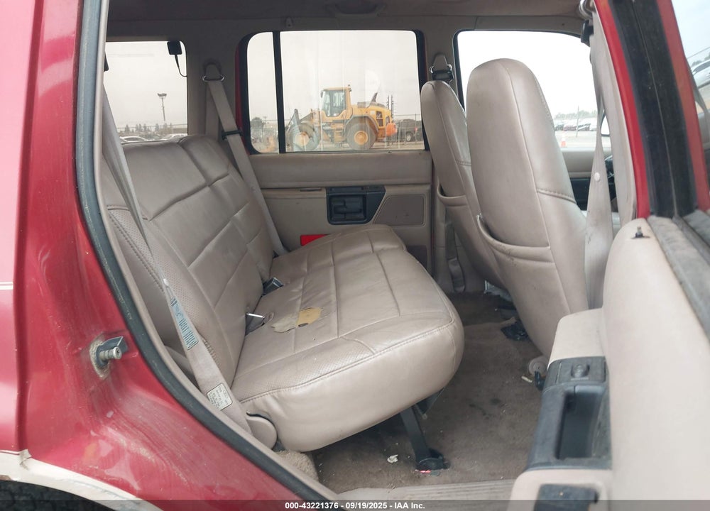 1992 FORD EXPLORER VIN: 1FMDU34X2NUA55172