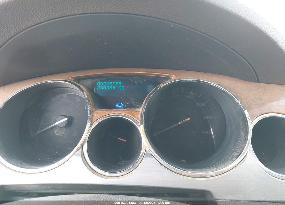2011 BUICK ENCLAVE VIN: 5GAKRCED6BJ254192