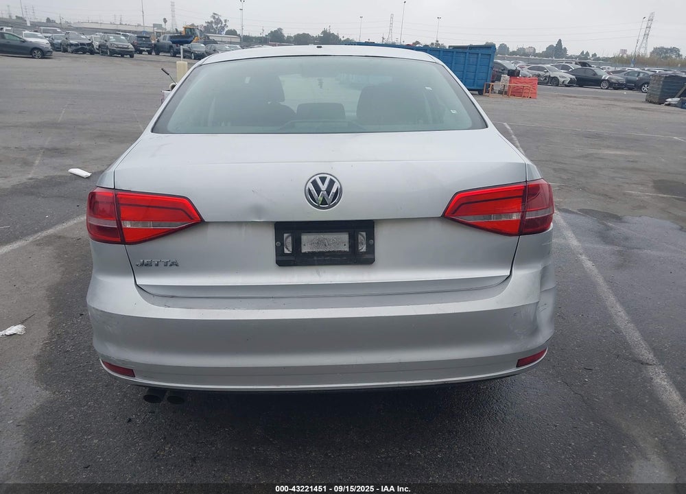 2015 VOLKSWAGEN JETTA VIN: 3VW2K7AJ3FM212235