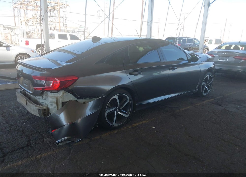 2022 HONDA ACCORD VIN: 1HGCV1F33NA120724
