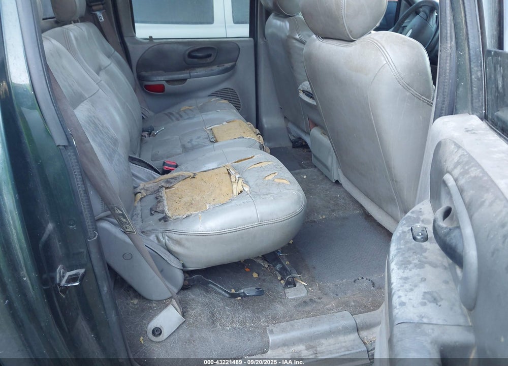 2002 FORD F-150 LARIAT/XLT VIN: 1FTRW07L42KD77847
