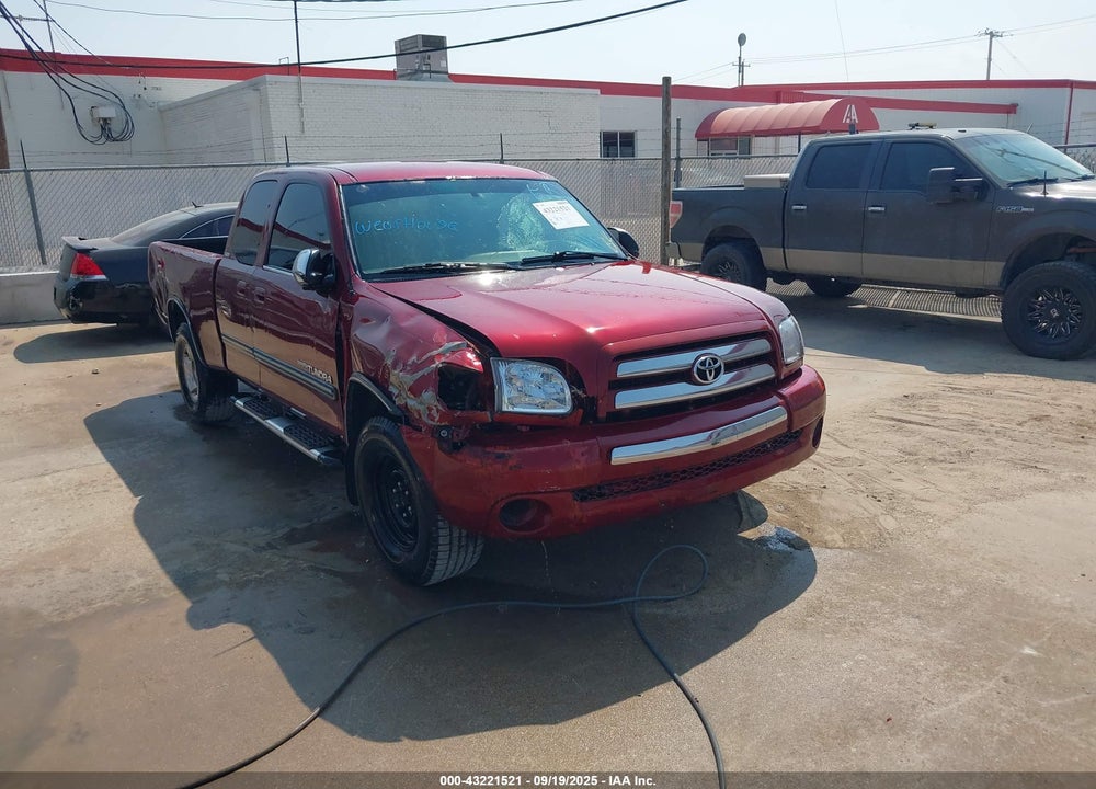 2003 TOYOTA TUNDRA SR5 V8 VIN: 5TBRT34163S330786