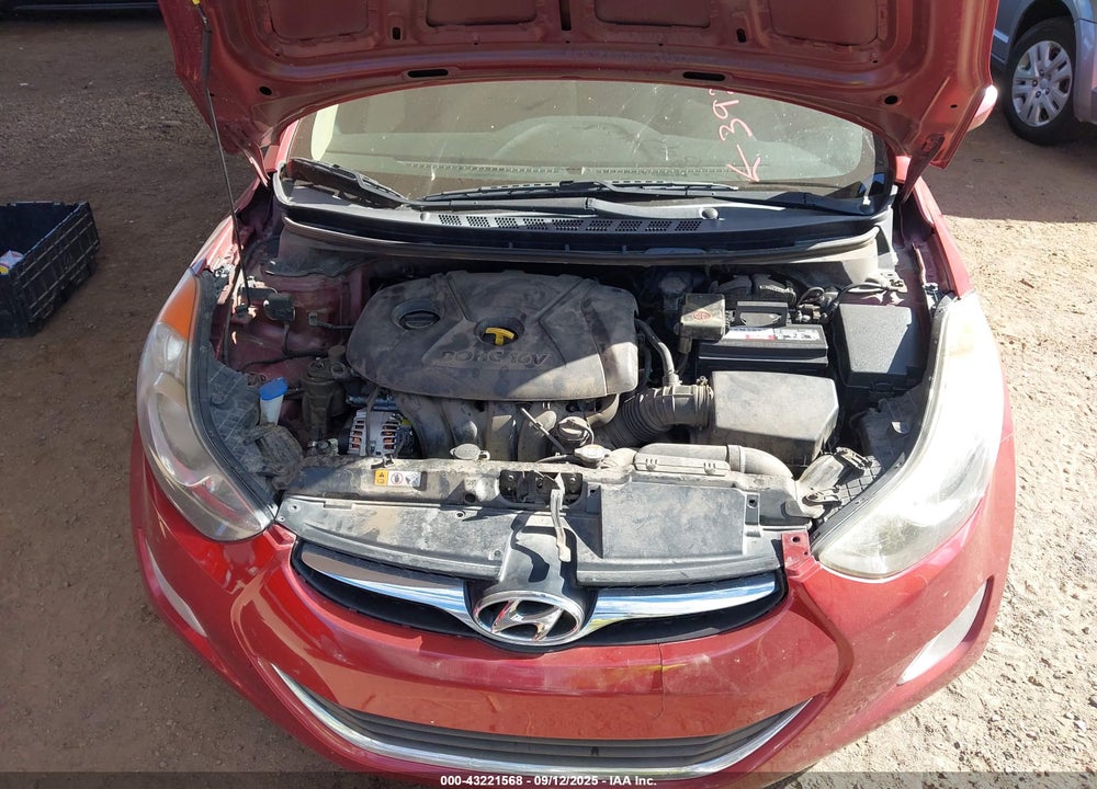 2013 HYUNDAI ELANTRA VIN: 5NPDH4AE1DH392488