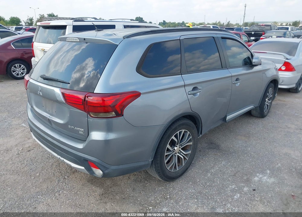 2016 MITSUBISHI OUTLANDER VIN: JA4AD3A32GZ002366