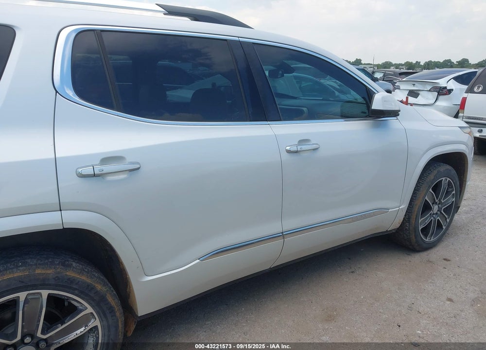 2017 GMC ACADIA DENALI VIN: 1GKKNPLS5HZ193659