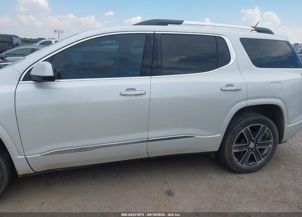2017 GMC ACADIA DENALI VIN: 1GKKNPLS5HZ193659