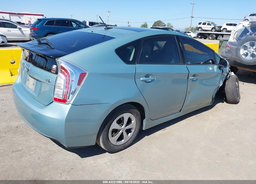 2015 TOYOTA PRIUS VIN: JTDKN3DU4F1900640