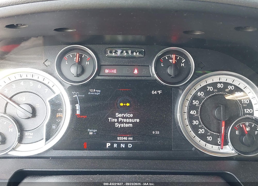 2016 RAM 1500 VIN: 1C6RR7LT4GS191763