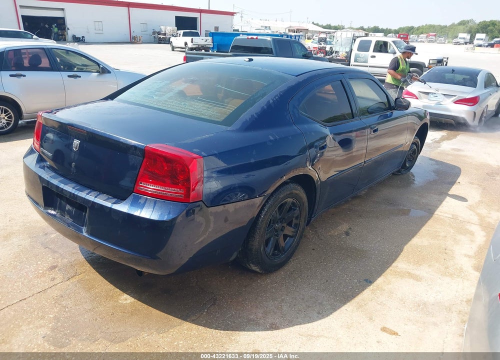 2006 DODGE CHARGER VIN: 2B3LA43GX6H369111