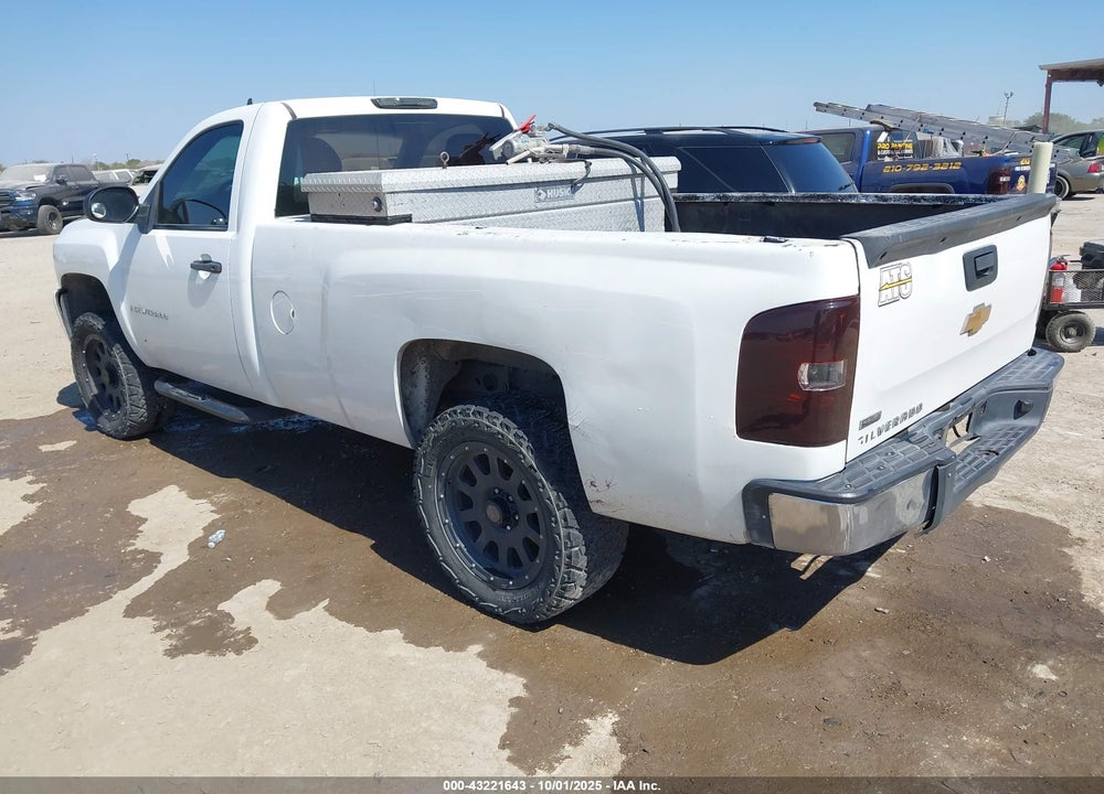 2007 CHEVROLET SILVERADO 1500 WORK TRUCK VIN: 1GCEC14C77Z586578