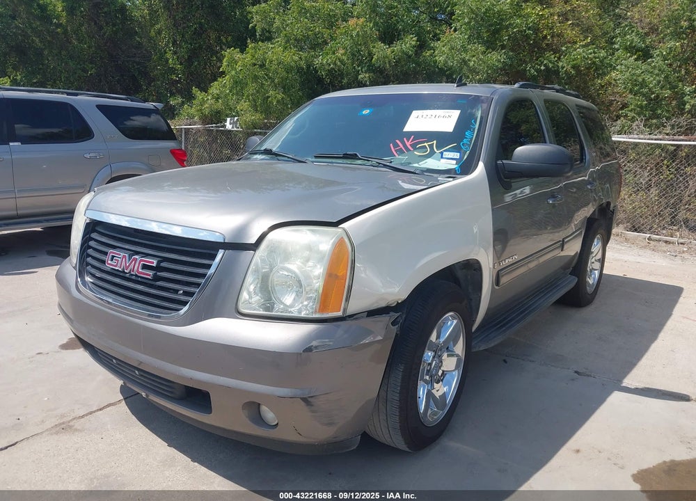 2009 GMC YUKON VIN: 1GKFC33069R238415