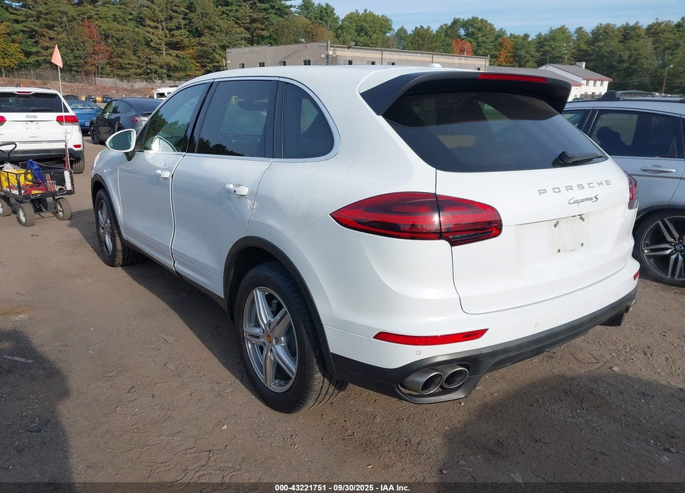 2016 PORSCHE CAYENNE S VIN: WP1AB2A22GLA96716