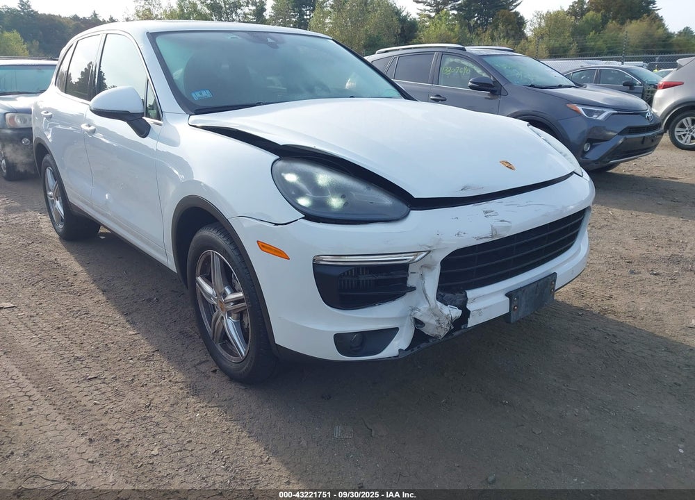 2016 PORSCHE CAYENNE S VIN: WP1AB2A22GLA96716
