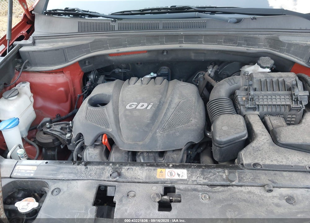 2015 HYUNDAI SANTA FE VIN: 5XYZUDLB8FG286358