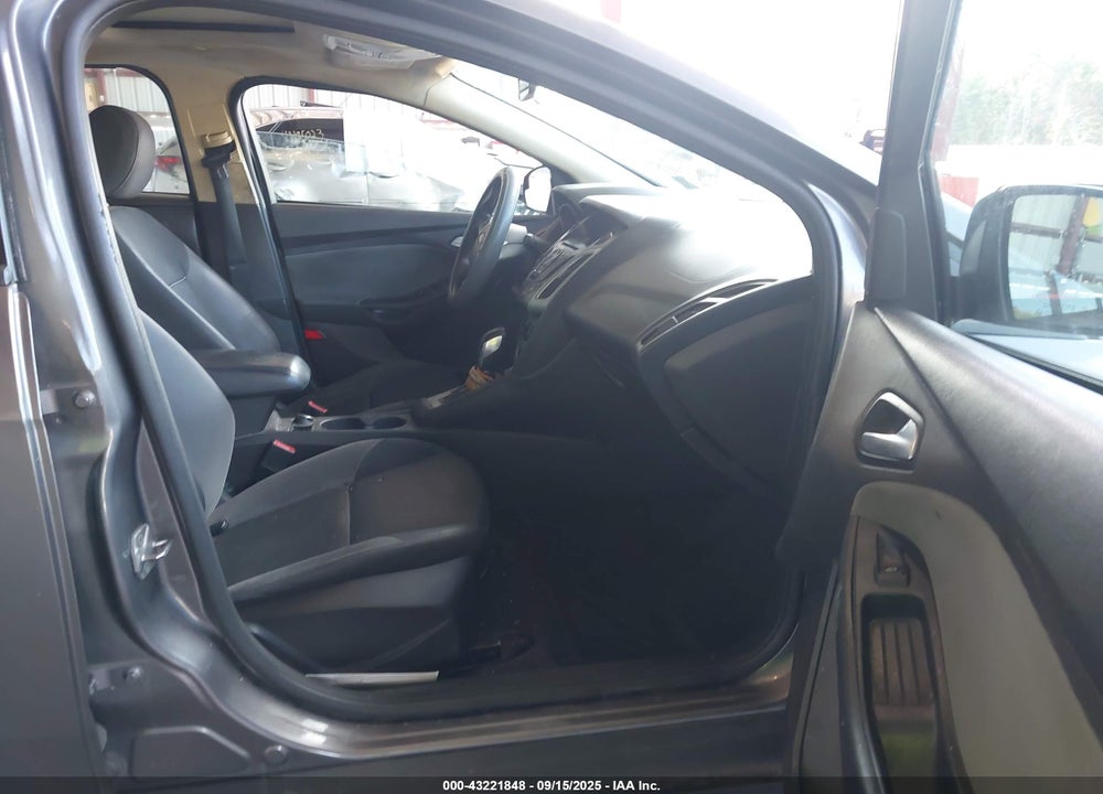2013 FORD FOCUS VIN: 1FADP3F25DL354243