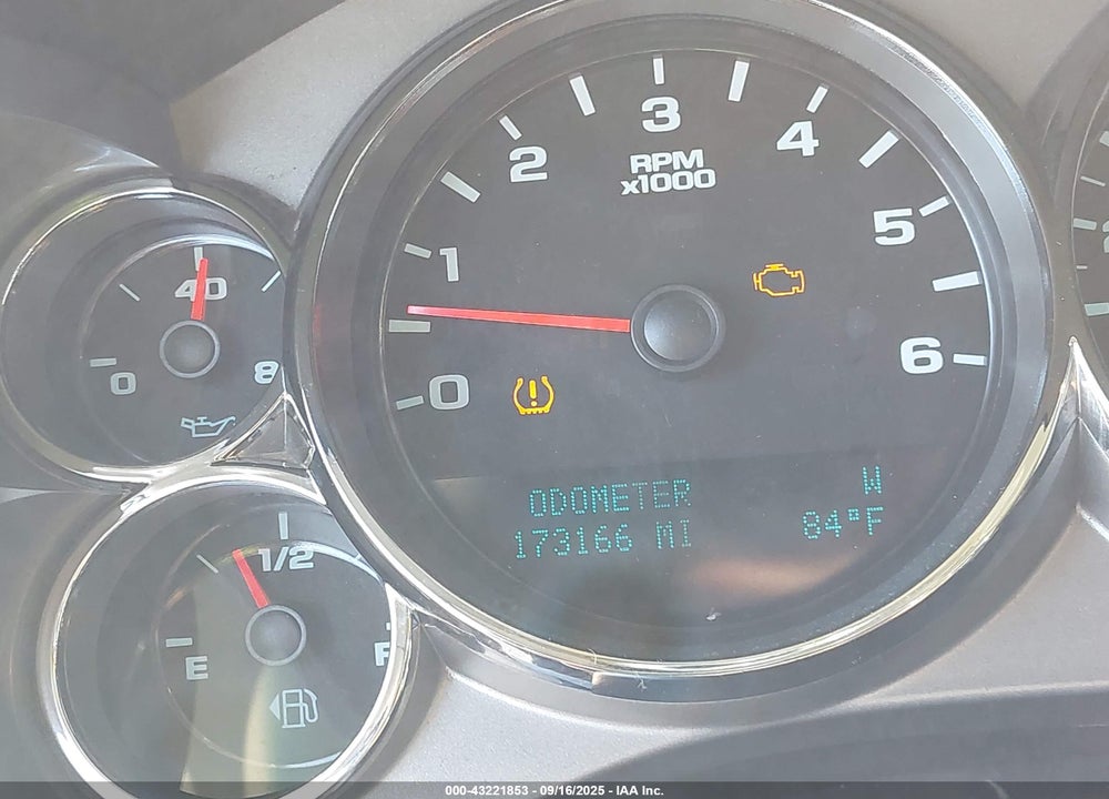 2011 CHEVROLET SILVERADO 1500 VIN: 1GCRKSE32BZ329894