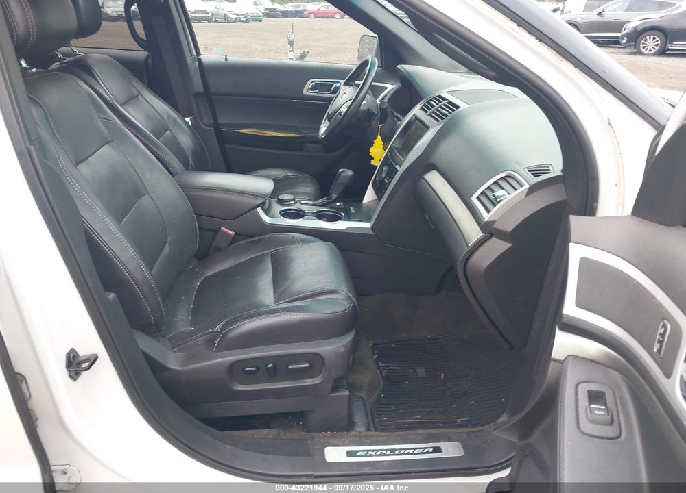 2015 FORD EXPLORER VIN: 1FM5K8GT1FGA18470