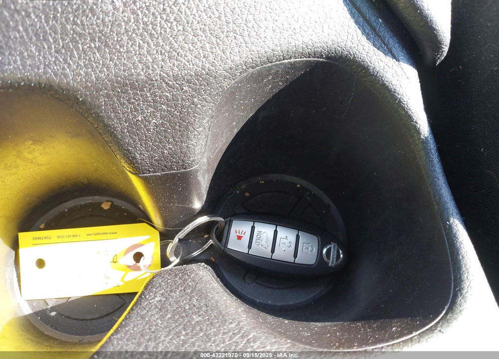 2015 NISSAN ROGUE VIN: 5N1AT2MV2FC876701