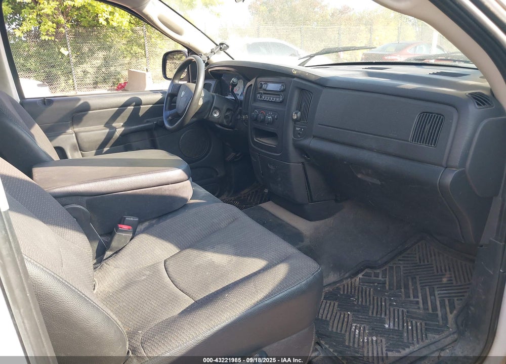 2004 DODGE RAM 1500 ST VIN: 1D7HA16K34J214811