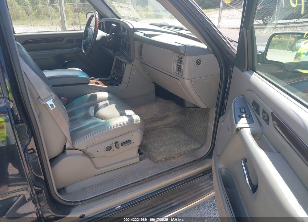 2003 CADILLAC ESCALADE STANDARD VIN: 1GYEK63N43R144400