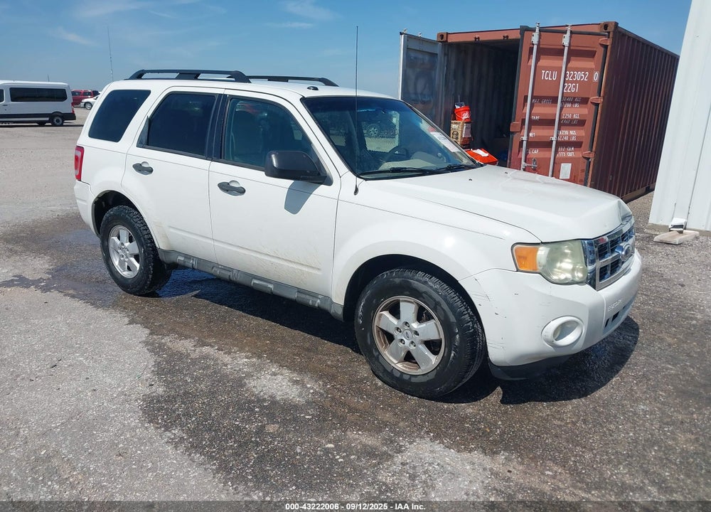 2011 FORD ESCAPE VIN: 1FMCU0DG6BKA50851