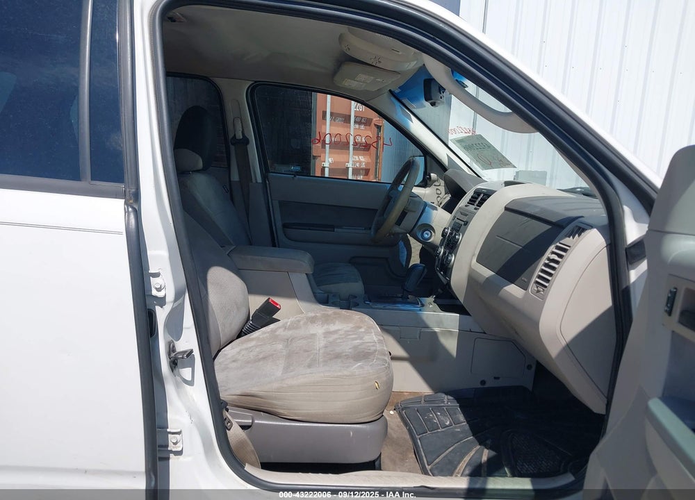 2011 FORD ESCAPE VIN: 1FMCU0DG6BKA50851