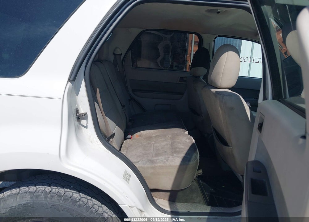 2011 FORD ESCAPE VIN: 1FMCU0DG6BKA50851